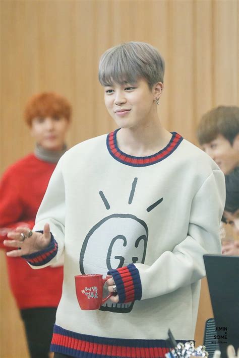 taehyung jimin gucci sweater